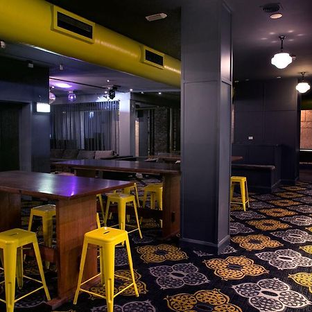 Cbd Hotel Нюкасъл Екстериор снимка