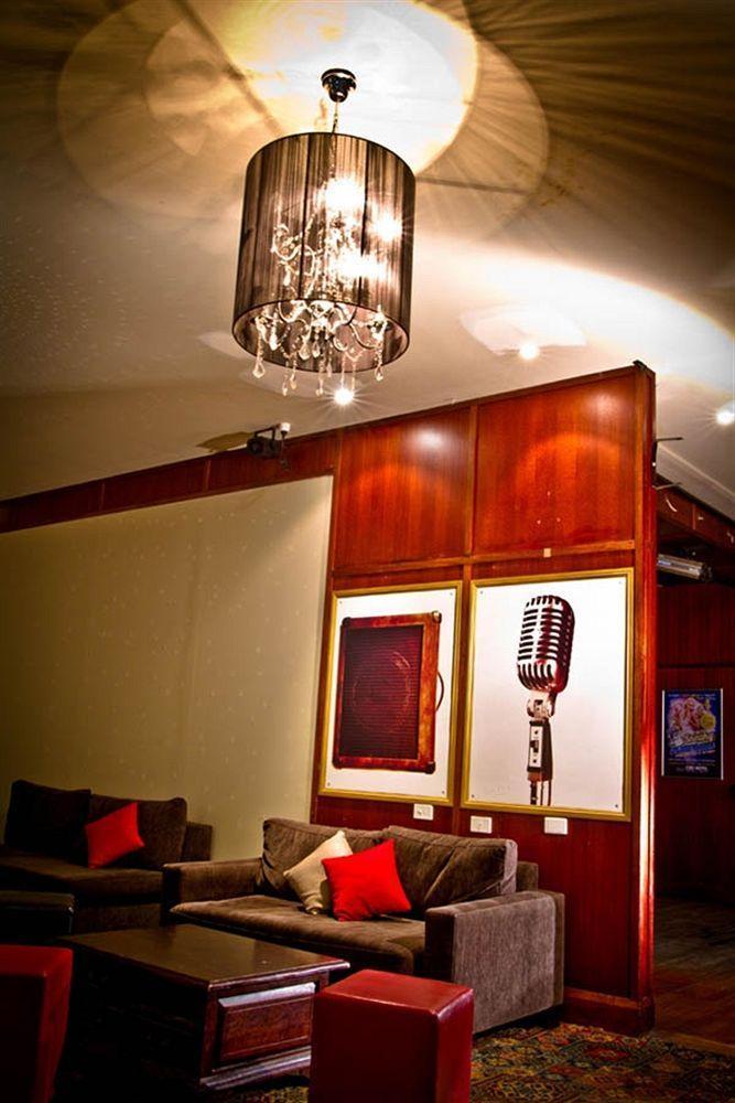 Cbd Hotel Нюкасъл Екстериор снимка