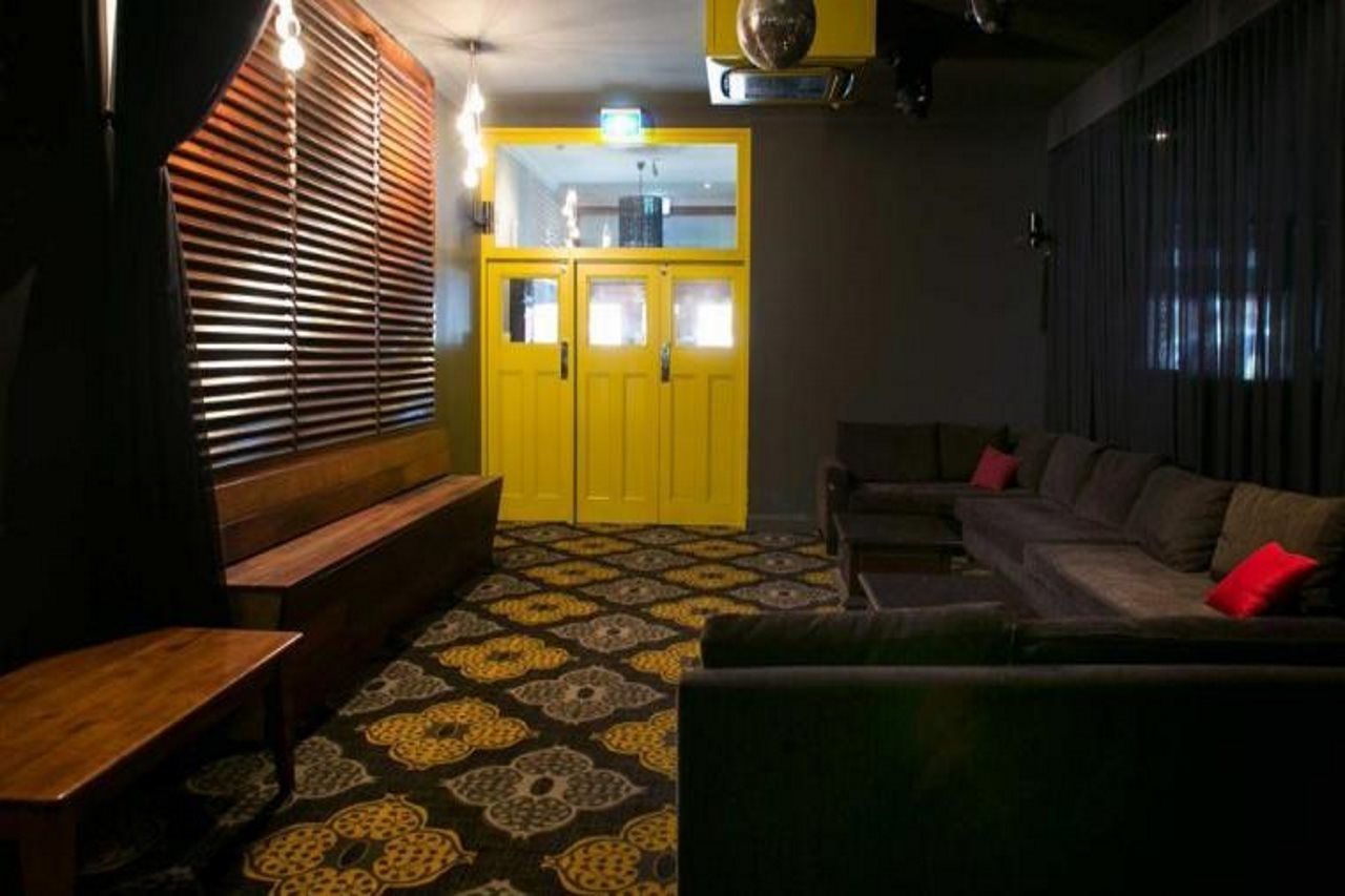 Cbd Hotel Нюкасъл Екстериор снимка